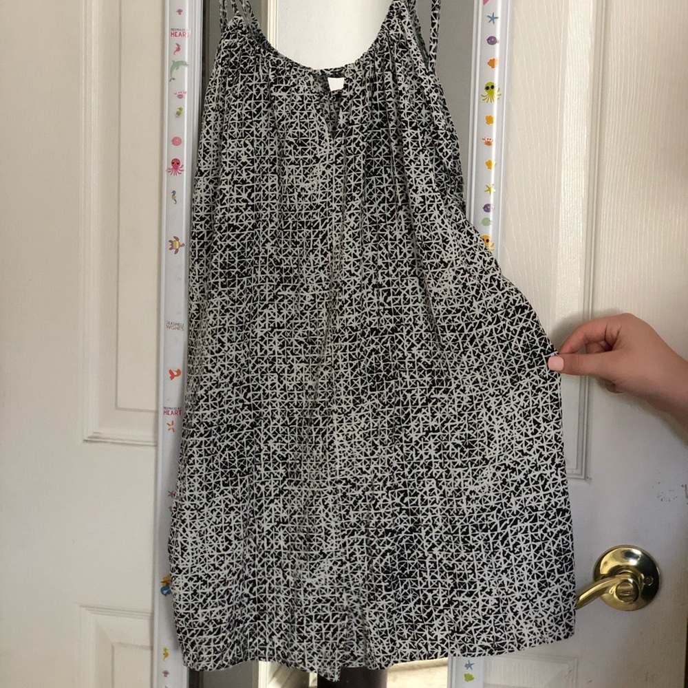 Romper - Picture 2 of 5